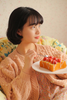 和美女房东同居的日子